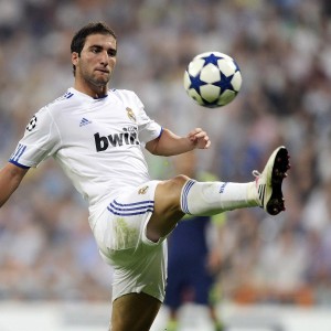 开云：中超亚冠再取积分却陷进球荒，青年军练兵策略成效引发深度讨论