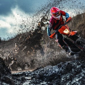 开云官网-成都蓉城官方宣布韩国教练河大成郑仁焕加盟，强化教练团队备战新赛季