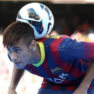 【开云Kering】新贵崛起！欧战5战4胜狂飙领跑，埃梅里铸就钢铁之师直指冠军王座