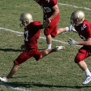 Kering_为家庭放弃绿茵，瓦伦西亚传奇豪梅-多梅内奇宣布退役